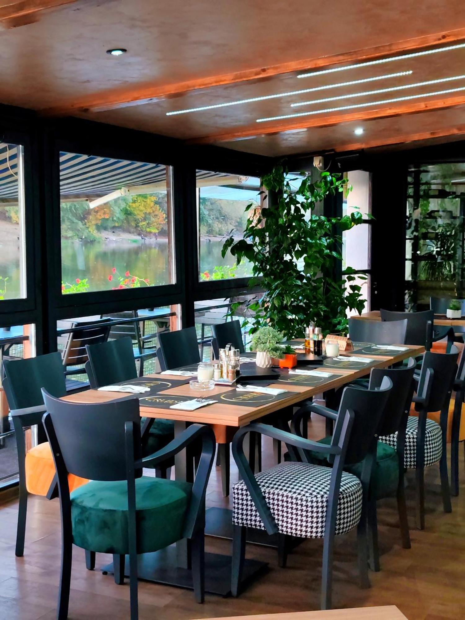 Cruiser Restoran Чуприя Экстерьер фото